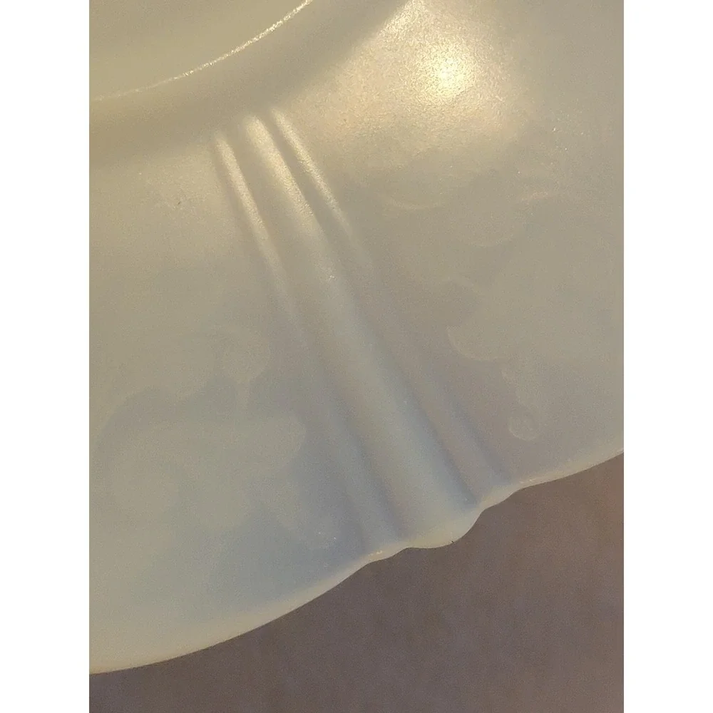 Vtg Victorian Petalware Plate 11
